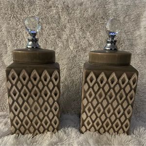 Matching decorative or storage containers